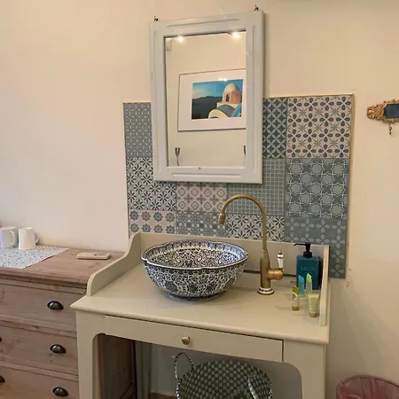 Otel Anais (adults Only)